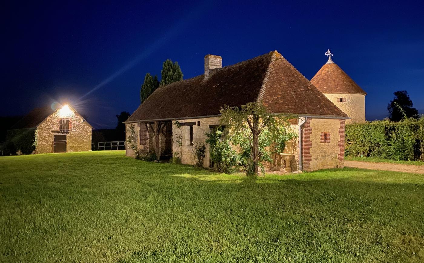 12AA362F-1E9C-415A-AFA4-1F0945916556 - Nicolas Duclos