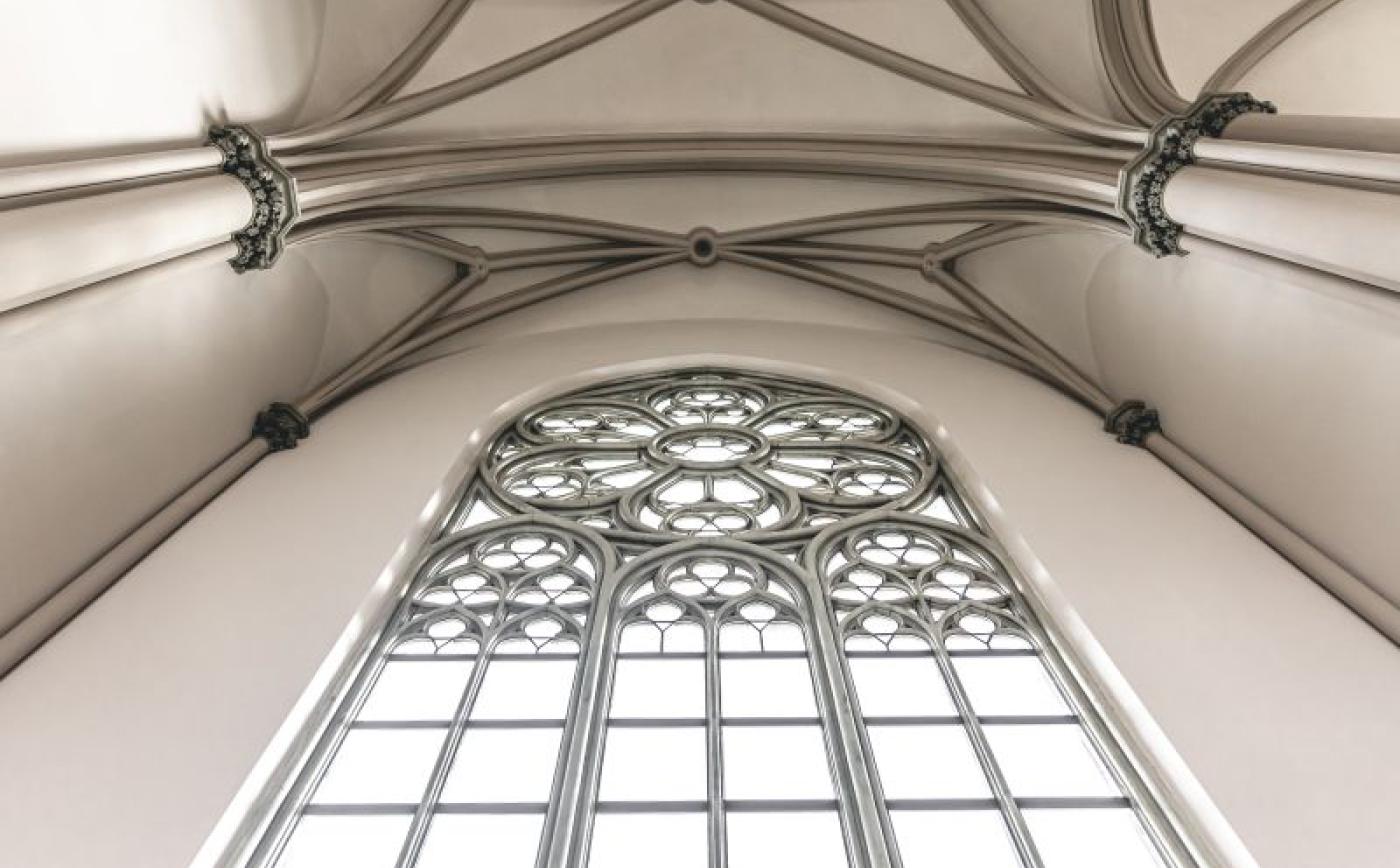 Les bâtisseurs de cathédrales - pvproductions_freepik
